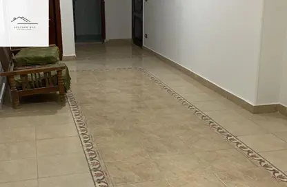 Apartment - 6 Bedrooms - 3 Bathrooms for rent in El Yasmeen 1 - El Yasmeen - New Cairo City - Cairo