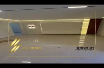 شقة - 3 غرف نوم - 2 حمامات للايجار في جاليريا  مون فالى - المستثمرين الجنوبية - مدينة القاهرة الجديدة - القاهرة