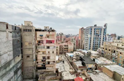 شقة - 3 غرف نوم - 2 حمامات للبيع في جليم - حي شرق - الاسكندرية