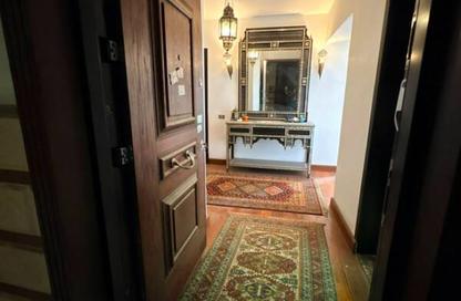 Apartment - 3 Bedrooms - 3 Bathrooms for sale in Street 9 - Maadi - Hay El Maadi - Cairo