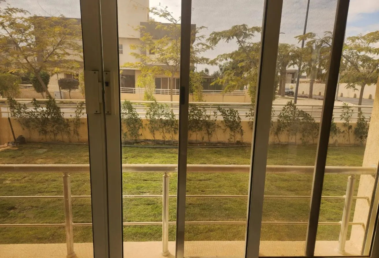 113818610 - Property Main Image