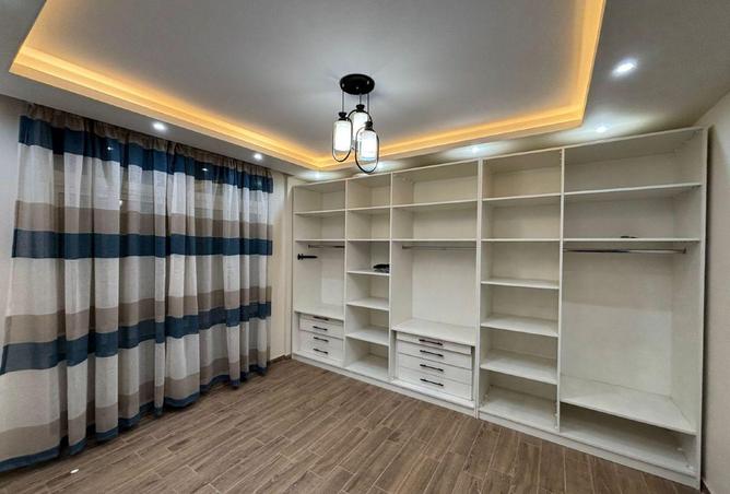 56258146 - Property Image 3