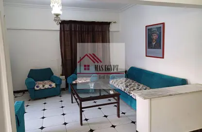 شقة - 3 غرف نوم - 2 حمامات للايجار في شارع لبنان - المهندسين - الجيزة