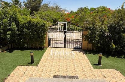 Villa - 6 - 5 for sale in Mena Garden City - Al Motamayez District - 6 October City - Giza