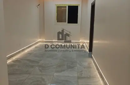 Apartment - 3 Bedrooms - 1 Bathroom for sale in Mohamed Naguib Axis - Abou El Houl - New Cairo City - Cairo