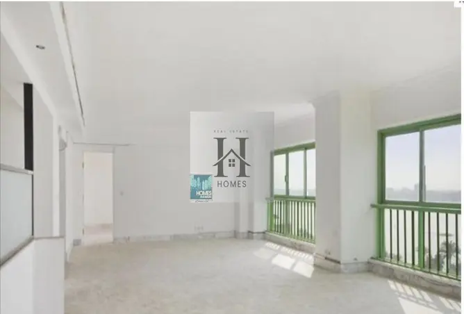 8582389 - Property Image 2