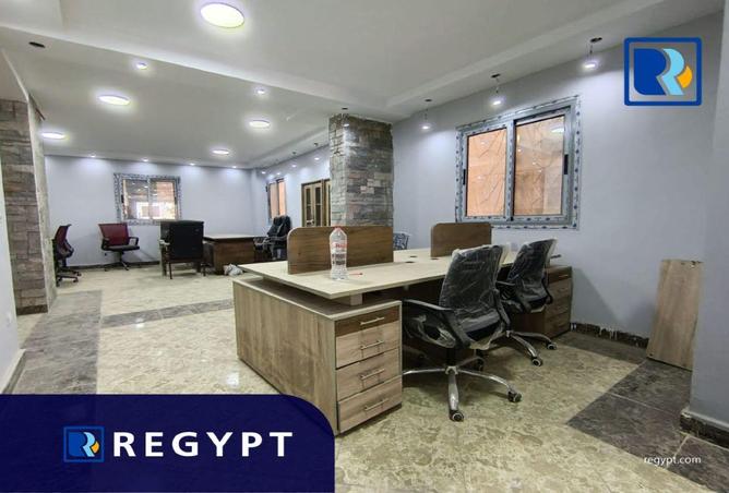 77334869 - Property Image 3