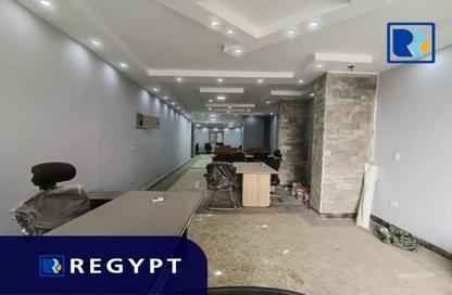 Shop - Studio - 1 Bathroom for rent in Zahraa Al Maadi St. - Degla - Hay El Maadi - Cairo