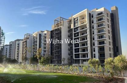 Apartment - 1 Bedroom - 1 Bathroom for sale in Village Views - Zed Towers - Sheikh Zayed Compounds - Sheikh Zayed City - Giza