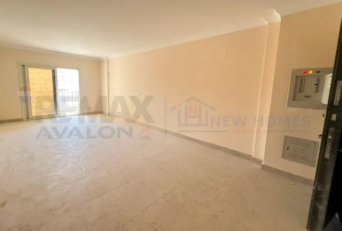 97721665 - Property Image 2