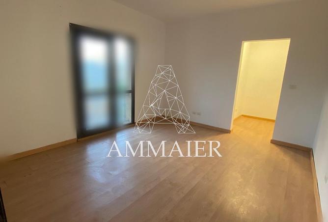 83408017 - Property Image 3