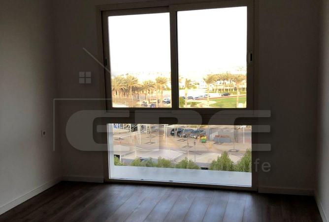 67737438 - صورة العقار 3