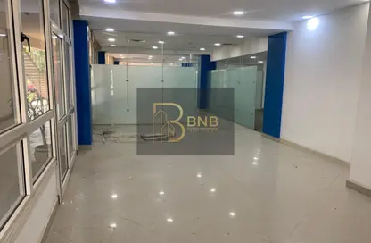 مساحات مكتبية - 7 غرف نوم - 3 حمامات للايجار في شارع التسعين الجنوبي - التجمع الخامس - مدينة القاهرة الجديدة - القاهرة