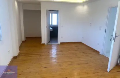 دوبلكس - 4 غرف نوم - 3 حمامات للبيع في شارع 232 - دجلة - حي المعادي - القاهرة