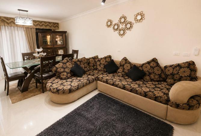 89833238 - Property Main Image