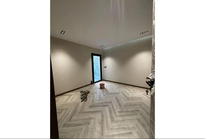 66437519 - Property Main Image