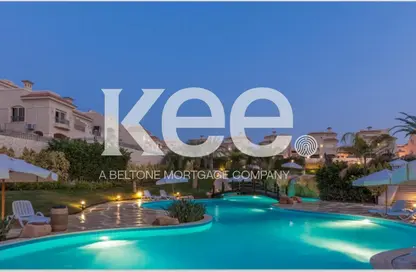 فيلا - 4 غرف نوم - 4 حمامات للبيع في الباتيو 5 ايست - الباتيو - كمبوندات الشروق - مدينة الشروق - القاهرة