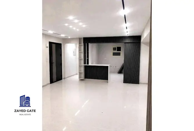 98274073 - Property Image 3