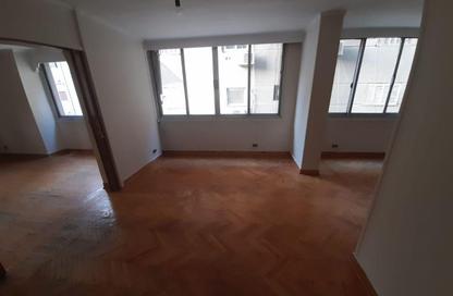 Apartment - 3 Bedrooms - 1 Bathroom for rent in Al Zahraa St. - Dokki - Giza