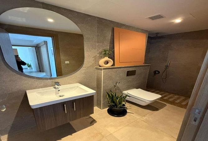 62892469 - Property Image 3