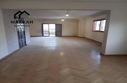 Apartment - 3 Bedrooms - 2 Bathrooms for rent in Salah Salem St. - Roxy - Heliopolis - Masr El Gedida - Cairo
