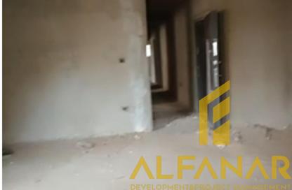 Apartment - 3 Bedrooms - 3 Bathrooms for sale in 2 and 2 - Al Andalus District - New Cairo City - Cairo
