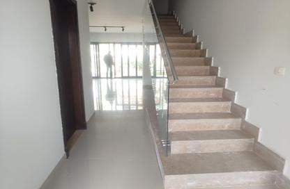 Townhouse - 2 Bedrooms - 3 Bathrooms for sale in Hyde Park Central - The 6th Settlement - New Cairo City - Cairo