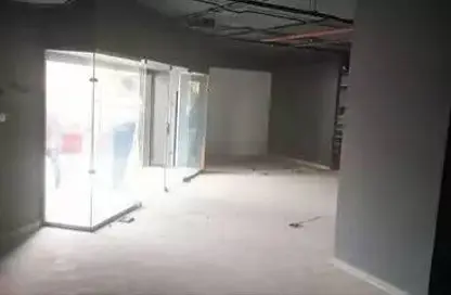 مطعم - استوديو - 2 حمامات للايجار في شارع جامعة الدول العربية - المهندسين - الجيزة