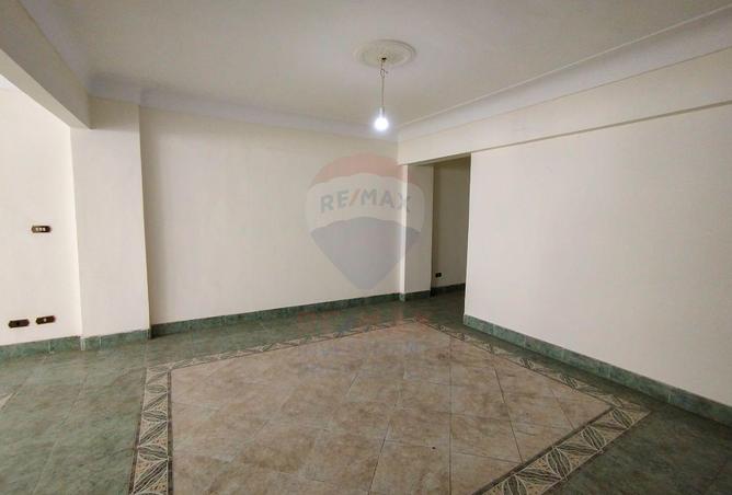 8532529 - Property Image 3