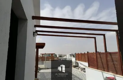 (بنتهاوس  (روف - 4 غرف نوم - 4 حمامات للبيع في 6 ويست - بيفرلي هيلز - كمبوندات الشيخ زايد - الشيخ زايد - الجيزة