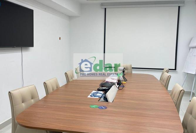 98834708 - Property Image 3