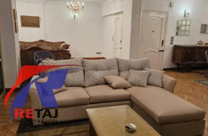 Apartment - 3 Bedrooms - 2 Bathrooms for rent in Hosny Othman St. - Al Sefarat District - Nasr City - Cairo
