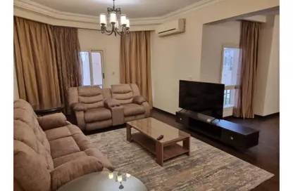 فيلا - 8 غرف نوم - 8 حمامات للايجار في قطامية ريزدنس - التجمع الاول - مدينة القاهرة الجديدة - القاهرة