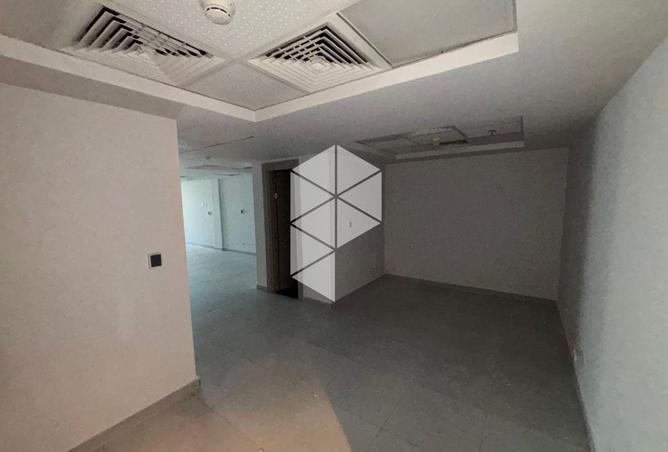 66694899 - صورة العقار 3