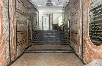 Office Space - 3 Bedrooms - 1 Bathroom for rent in Tamazin St. - Fleming - Hay Sharq - Alexandria