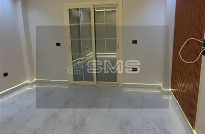 شقة - 3 غرف نوم - 2 حمامات للايجار في اللوتس الشمالي - حى اللوتس - مدينة القاهرة الجديدة - القاهرة