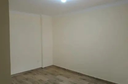 مساحات مكتبية - غرفة نوم - 2 حمامات للايجار في روضة زايد - الحي الثاني عشر - الشيخ زايد - الجيزة