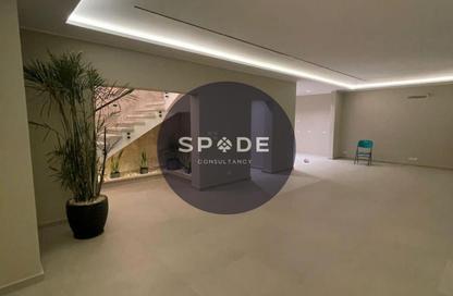 Duplex - 5 Bedrooms - 4 Bathrooms for sale in Eastown - 5th Settlement Compounds - The 5th Settlement - New Cairo City - Cairo
