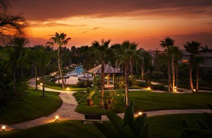 Villa - 4 - 4 for sale in Swan Lake Katameya - The 1st Settlement - New Cairo City - Cairo