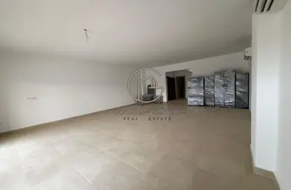 Penthouse - 4 Bedrooms - 3 Bathrooms for rent in Moon Residences - Fifth Square - The 5th Settlement - New Cairo City - Cairo