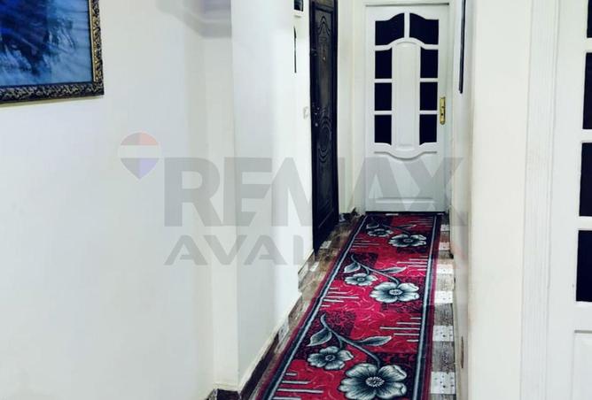 77054999 - Property Image 2