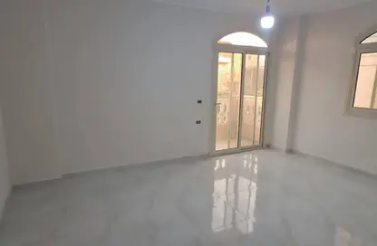 Apartment - 3 Bedrooms - 2 Bathrooms for rent in Mirage Residence - The 1st Settlement - New Cairo City - Cairo