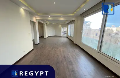 Apartment - 3 Bedrooms - 3 Bathrooms for rent in Mohamed Mazhar St. - Zamalek - Cairo