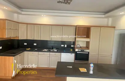 شقة - 3 غرف نوم - 2 حمامات للايجار في شارع محمد انيس - الزمالك - القاهرة شقة - 3 غرف نوم - 2 حمامات للايجار في شارع محمد انيس - الزمالك - القاهرة