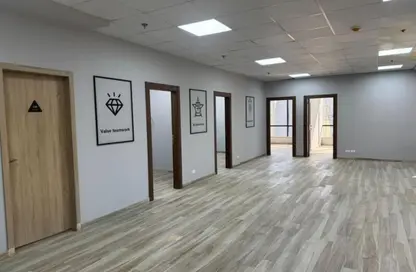 Office Space - 5 Bedrooms - 2 Bathrooms for rent in 90 Street - The 5th Settlement - New Cairo City - Cairo