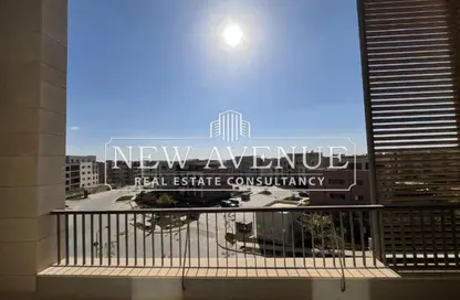 دوبلكس - 2 غرف نوم - 3 حمامات للبيع في ديستريكت 5 - كمبوندات التجمع الخامس - التجمع الخامس - مدينة القاهرة الجديدة - القاهرة