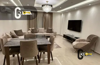 شقة - 2 غرف نوم - 2 حمامات للايجار في شارع احمد بن حنبل - الرحاب المرحلة الأولى - الرحاب - مدينة القاهرة الجديدة - القاهرة