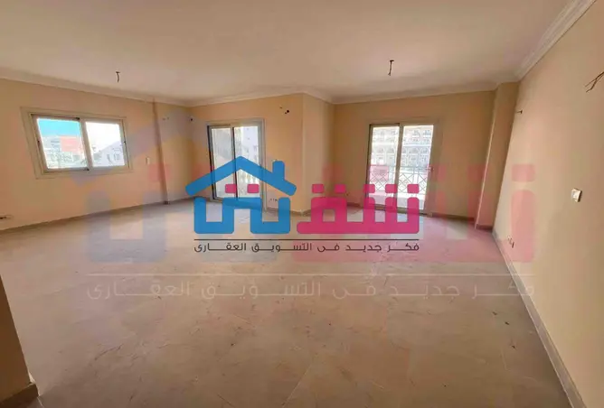109911017 - Property Image 3