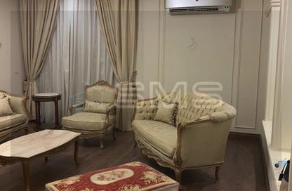 (بنتهاوس  (روف - 2 غرف نوم - 2 حمامات للايجار في محور العروبة - المنطقة أ - حى جنوب الاكايمية - مدينة القاهرة الجديدة - القاهرة