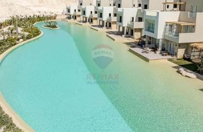 (بنتهاوس  (روف - 3 غرف نوم - 2 حمامات للبيع في المصيف - راس الحكمة - الساحل الشمالي